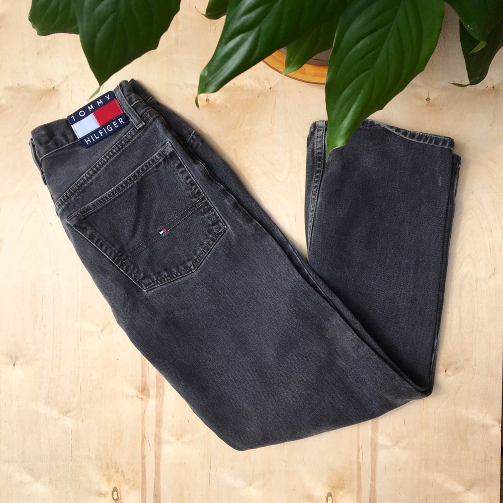 Black tommy jeans